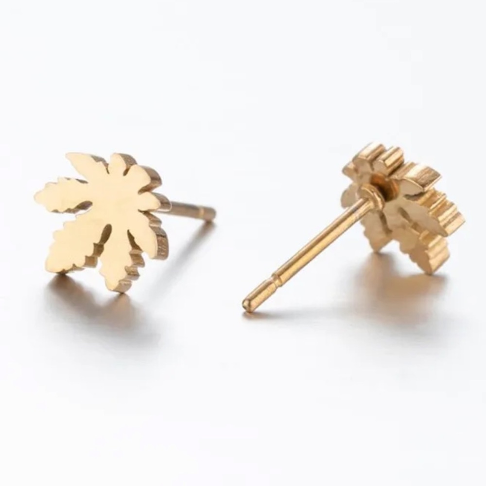 Gold Pot 420 Maple Leaf Earrings